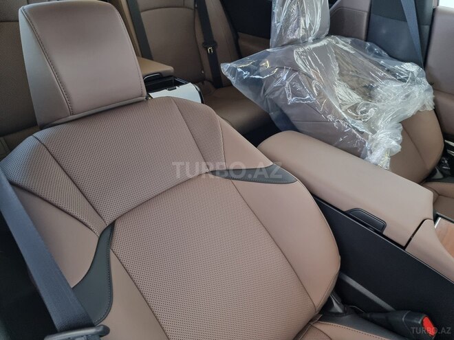 Lexus ES 300h 2025, 0 km - 2.5 l - Bakı
