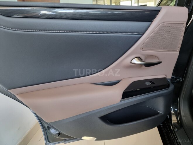 Lexus ES 300h 2025, 0 km - 2.5 l - Bakı