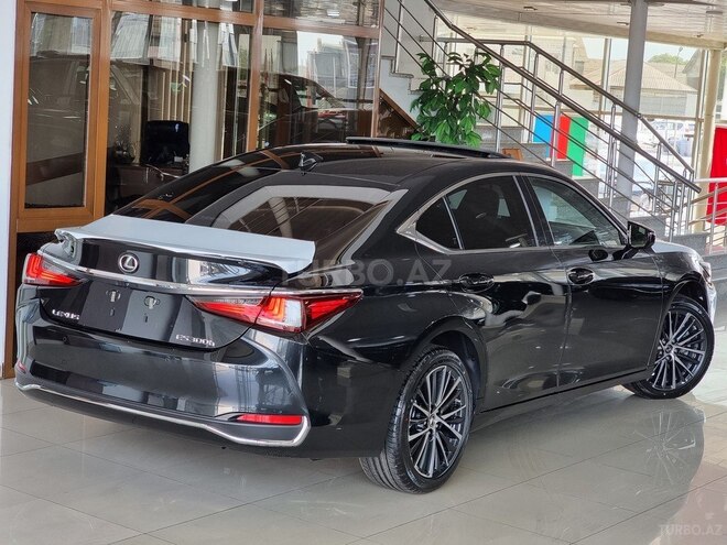 Lexus ES 300h 2025, 0 km - 2.5 l - Bakı