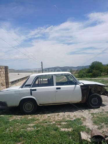 LADA (VAZ) 2107 1999, 80,000 km - 1.6 l - Qobustan