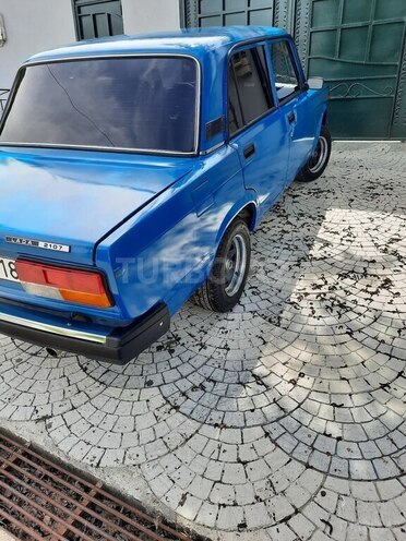 LADA (VAZ) 2107 2005, 95,000 km - 1.6 l - Quba