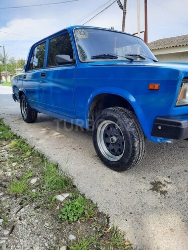 LADA (VAZ) 2107 2005, 95,000 km - 1.6 l - Quba