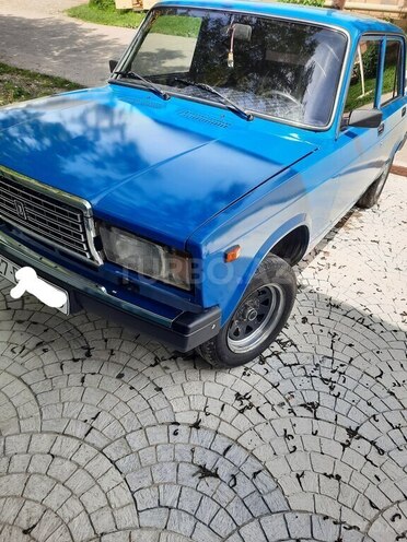 LADA (VAZ) 2107 2005, 95,000 km - 1.6 l - Quba