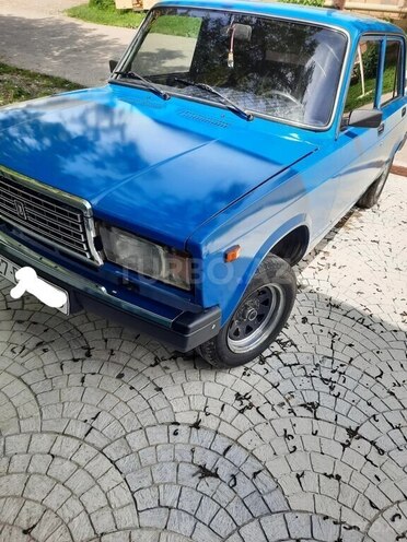 LADA (VAZ) 2107 2005, 95,000 km - 1.6 l - Quba
