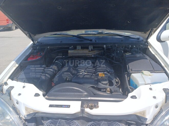 Mercedes ML 320 4MATIC 2002, 235,000 km - 3.5 л - Bakı