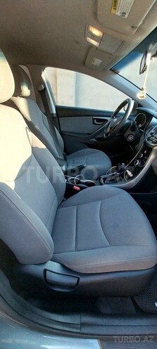 Hyundai Elantra 2015, 273,588 km - 1.8 л - Bakı