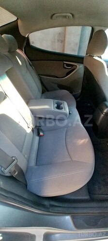 Hyundai Elantra 2015, 273,588 km - 1.8 л - Bakı
