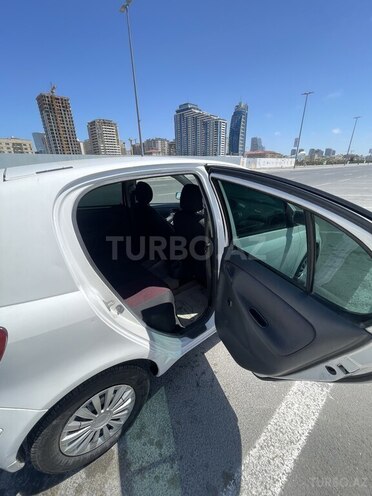 Toyota Vitz 2002, 200,000 km - 1.3 l - Bakı