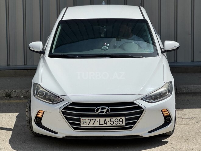 Hyundai Avante 2015, 300,000 km - 1.6 л - Bakı