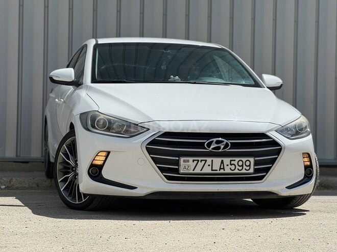 Hyundai Avante 2015, 300,000 km - 1.6 л - Bakı