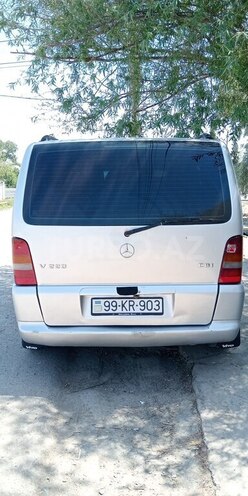 Mercedes Vito 113 2002, 556,000 km - 2.2 l - Salyan