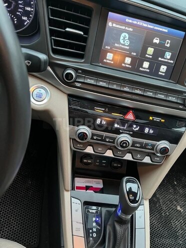 Hyundai Elantra 2020, 69,524 km - 2.0 l - Bakı