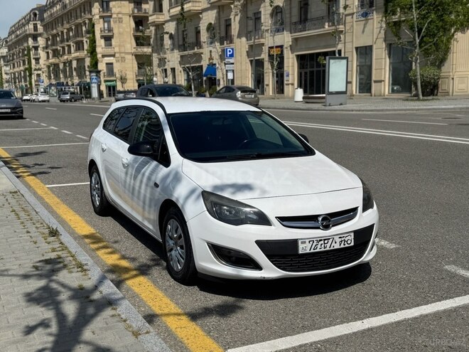 Opel Astra 2013, 250,000 km - 1.3 l - Bakı