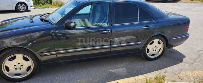 Mercedes E 320 2000, 60,300 km - 3.2 л - Bakı