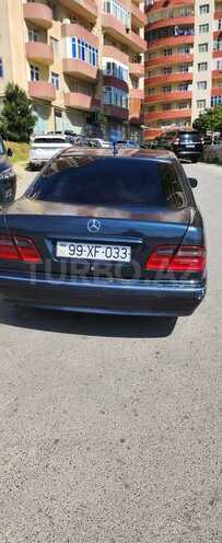 Mercedes E 320 2000, 60,300 km - 3.2 л - Bakı