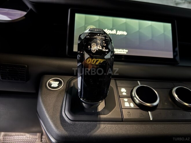 Land Rover Defender 2020, 135,000 km - 2.0 л - Bakı