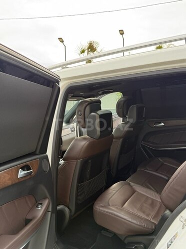 Mercedes GL 500 4MATIC 2014, 146,500 km - 4.7 л - Bakı