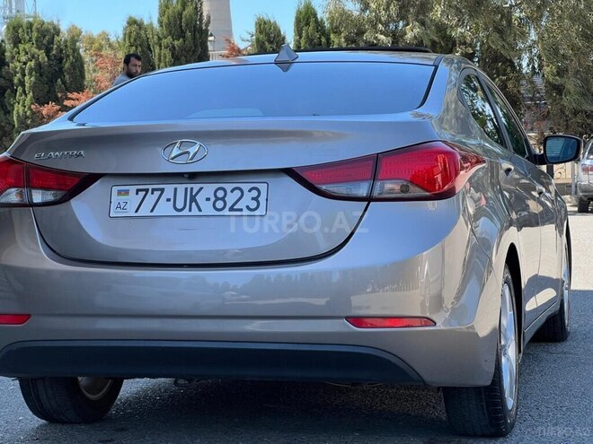 Hyundai Elantra 2015, 112,000 km - 1.8 l - Bakı