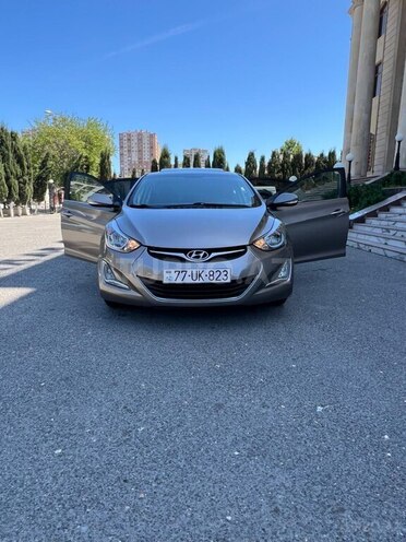 Hyundai Elantra 2015, 112,000 km - 1.8 l - Bakı