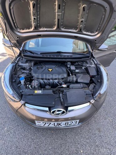 Hyundai Elantra 2015, 112,000 km - 1.8 l - Bakı