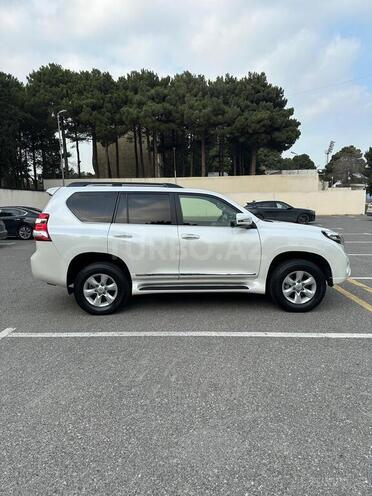 Toyota Land Cruiser Prado 2014, 124,000 km - 2.7 л - Sumqayıt