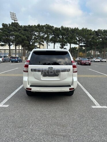 Toyota Land Cruiser Prado 2014, 124,000 km - 2.7 л - Sumqayıt