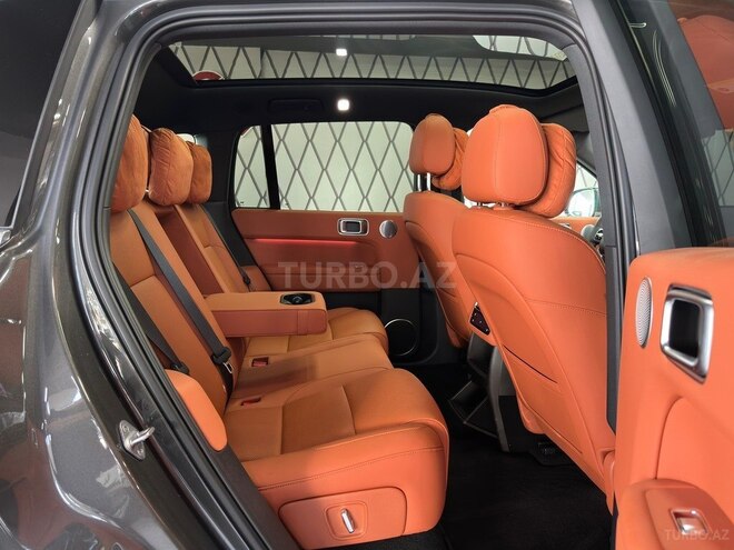 Li Auto L6-13