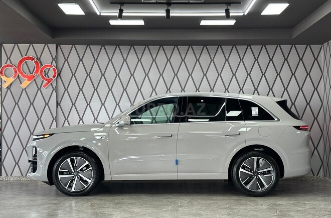Li Auto  2025, 0 km - 1.5 л - Bakı