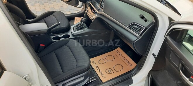 Hyundai Elantra 2017, 128,000 km - 2.0 l - Bakı