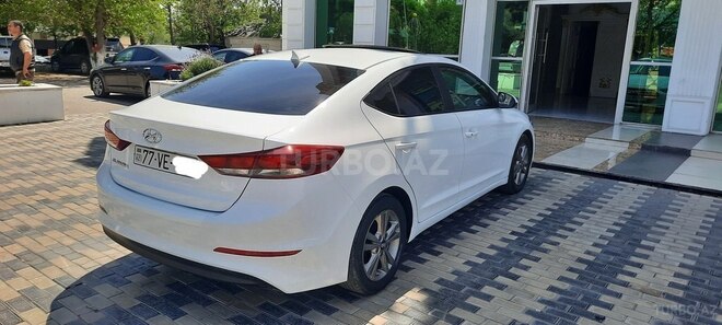 Hyundai Elantra 2017, 128,000 km - 2.0 l - Bakı