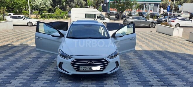 Hyundai Elantra 2017, 128,000 km - 2.0 l - Bakı