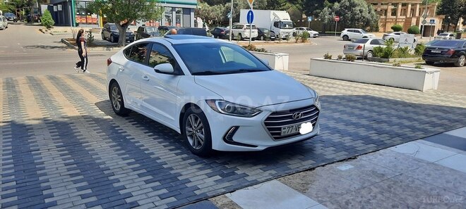 Hyundai Elantra 2017, 128,000 km - 2.0 l - Bakı