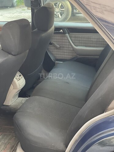 Mercedes E 200 1992, 374,842 km - 2.0 l - Bakı
