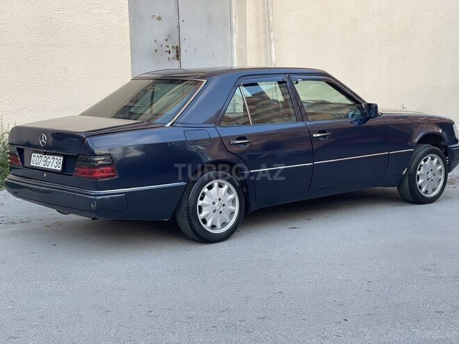 Mercedes E 200 1992, 374,842 km - 2.0 l - Bakı