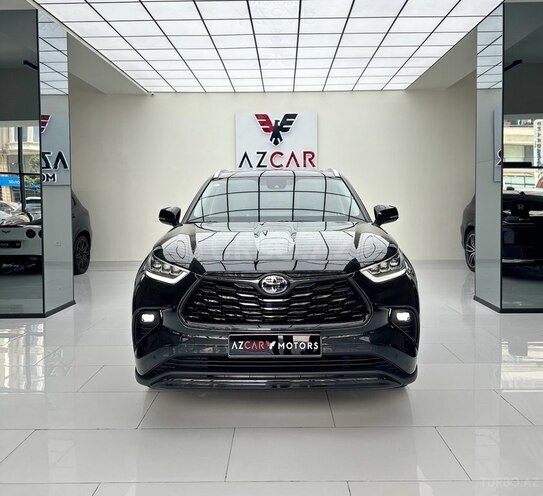 Toyota Highlander 2023, 34,000 km - 2.5 l - Bakı