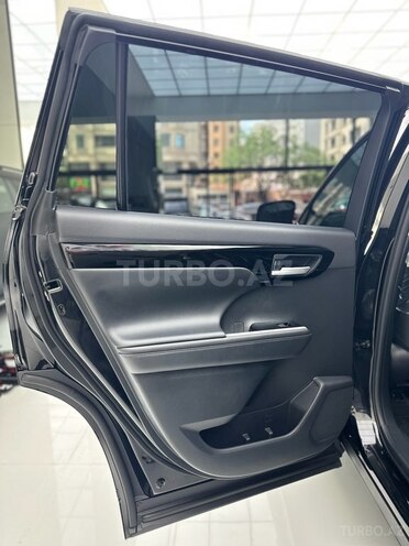 Toyota Highlander 2023, 34,000 km - 2.5 l - Bakı