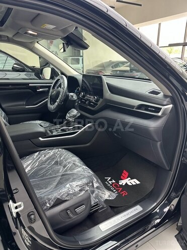 Toyota Highlander 2023, 34,000 km - 2.5 l - Bakı