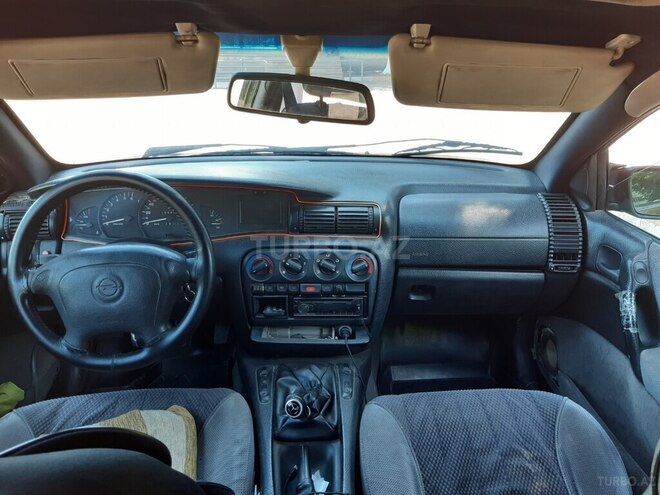 Opel Omega 1994, 507,245 km - 2.0 l - Ağstafa