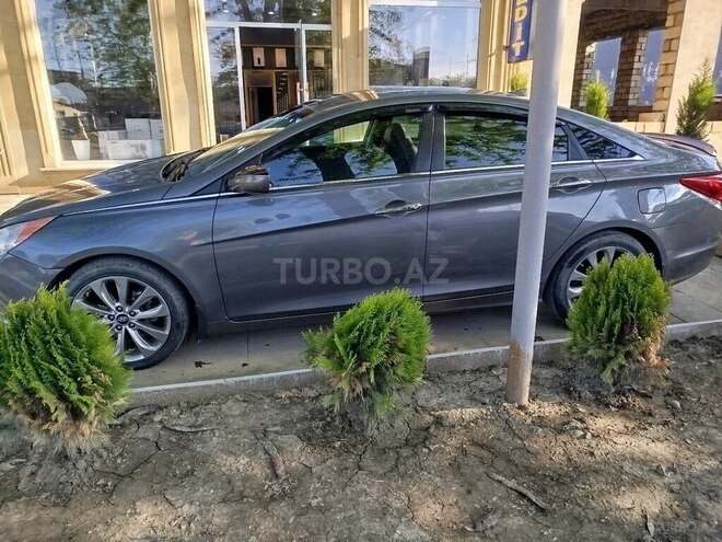 Hyundai Sonata 2012, 181,000 km - 2.0 l - Quba