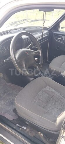 GAZ 31105 2006, 349,000 km - 2.3 l - Quba