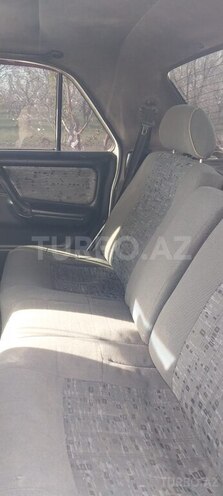GAZ 31105 2006, 349,000 km - 2.3 l - Quba