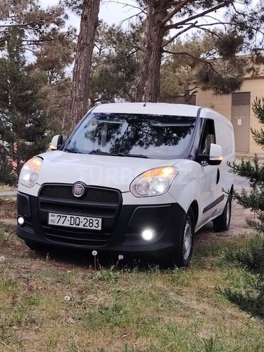 Fiat Doblo 2011, 220,000 km - 1.6 l - Bakı