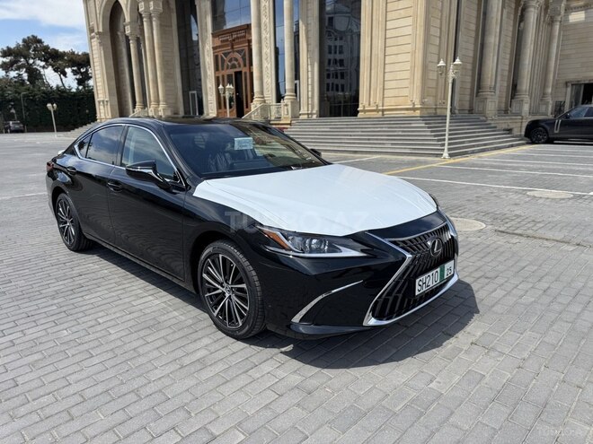 Lexus ES 300h-3