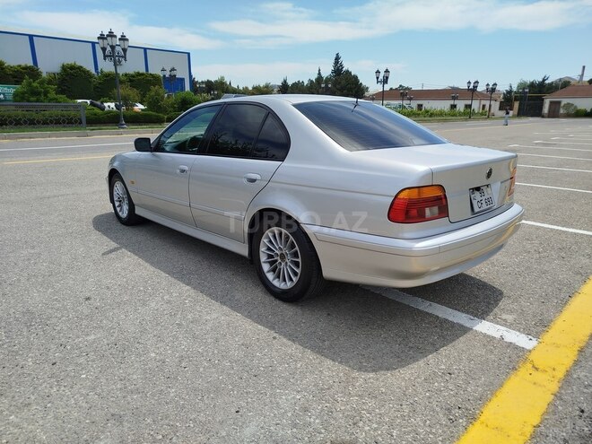 BMW 525 2002, 320,000 km - 2.5 l - Bakı
