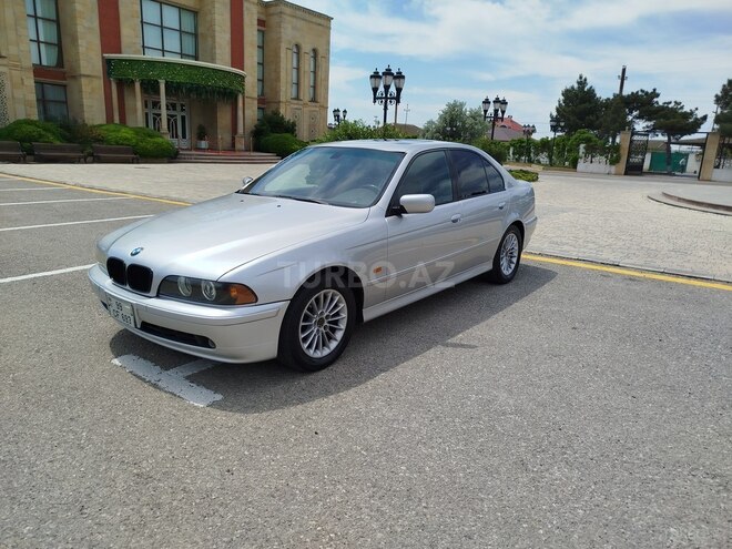BMW 525 2002, 320,000 km - 2.5 l - Bakı
