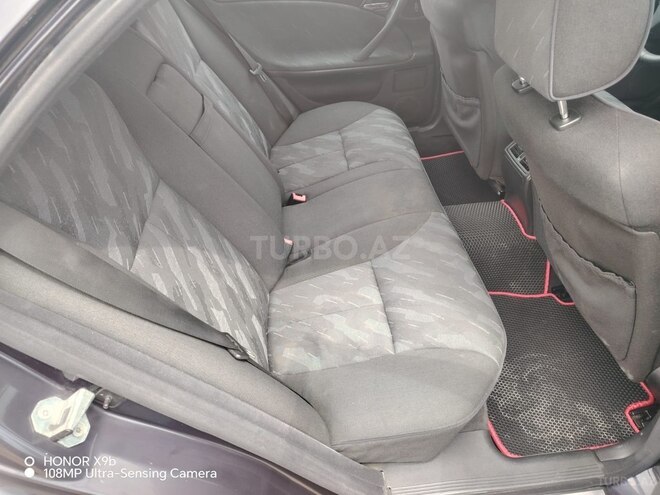 Mercedes E 240 1999, 261,000 km - 2.4 л - Bakı