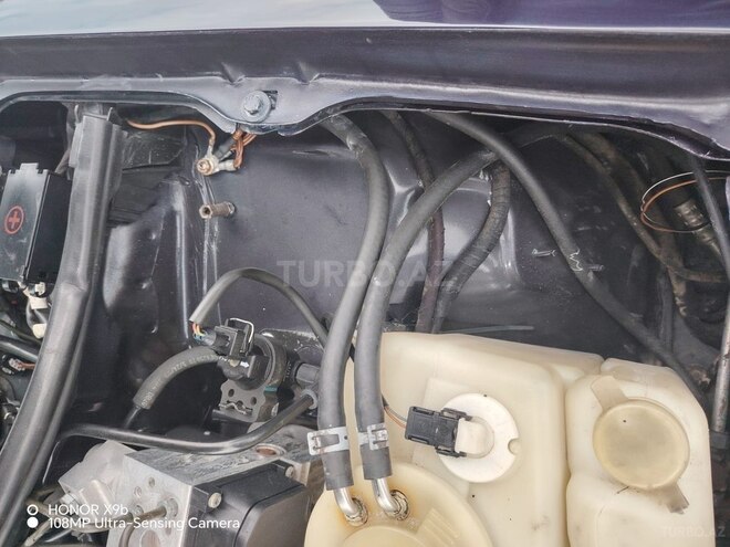 Mercedes E 240 1999, 261,000 km - 2.4 л - Bakı