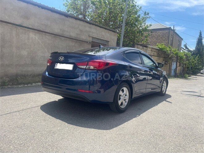 Hyundai Elantra 2015, 198,000 km - 1.8 л - Bakı