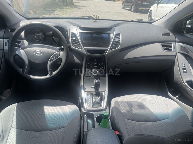 Hyundai Elantra 2015, 198,000 km - 1.8 л - Bakı
