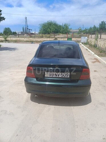 Opel Vectra 1999, 300,000 km - 1.6 l - Bakı